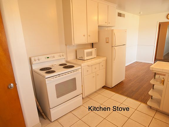 Stove, and frig included