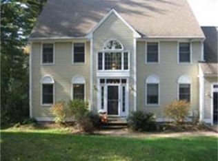 245 South St, Medfield, MA 02052