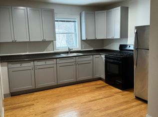 311 Providence Rd APT 2, South Grafton, MA 01560