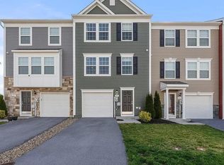 29 Cecily Way, Ranson, WV 25438