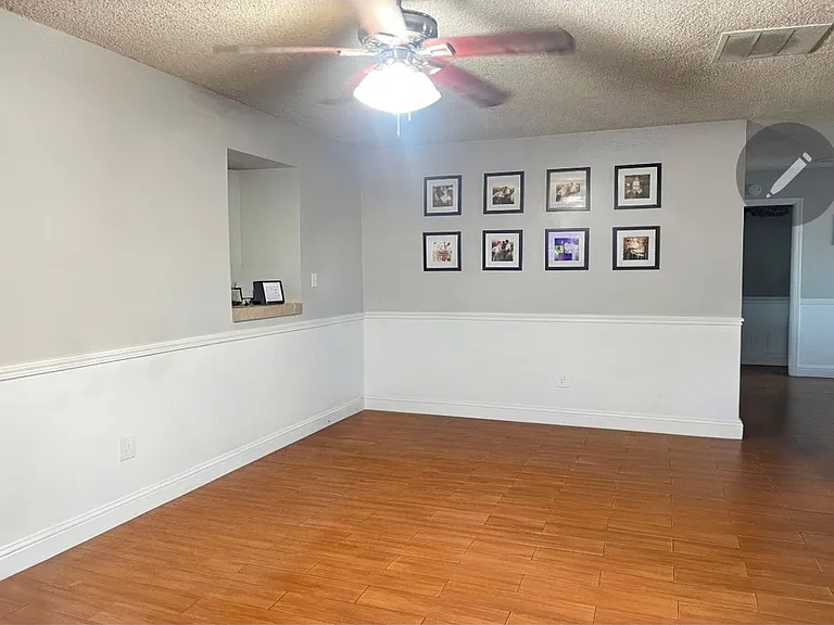 2813 Coventry Dr — Photo 16