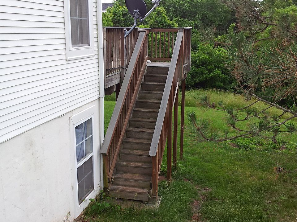 2nd image of 20490 Cool Fern Sq