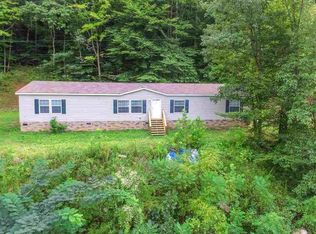 1275 Cool Branch Rd, Sneedville, TN 37869