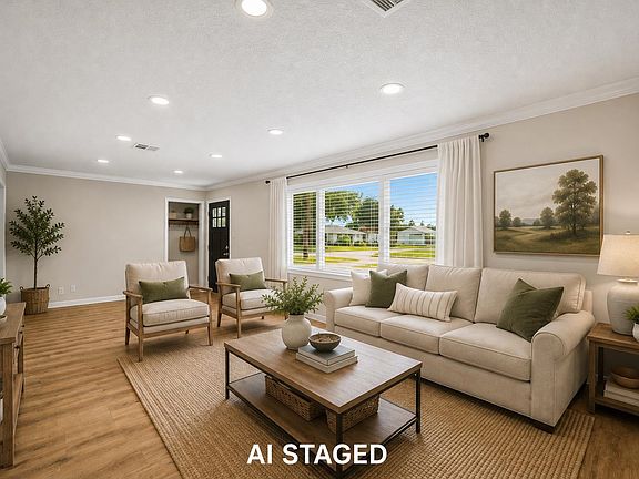 4th image of 1221 Matilda St