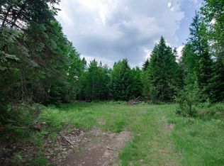 762 Panhandle Estate Dr, Cocolalla, ID 83813