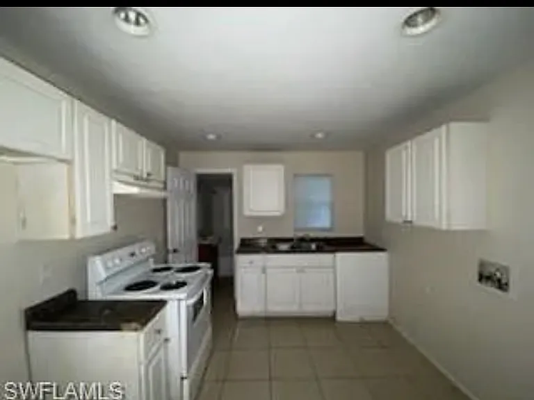 2247 Henderson Ave #A — Photo 1