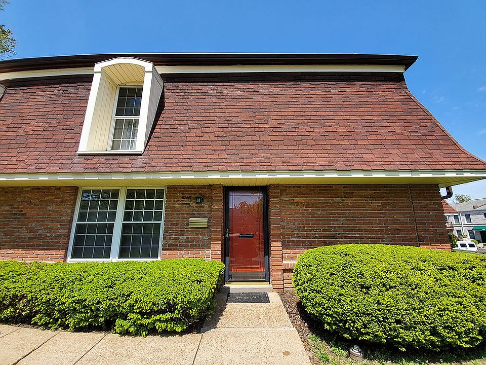 1st image of 4367 Chateau De Ville Dr