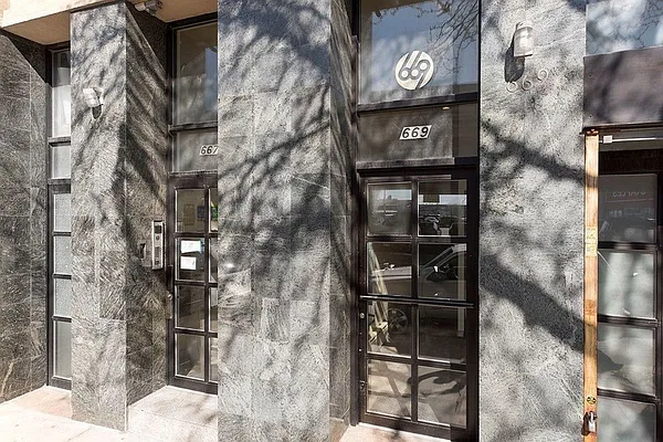 Rented by Bold New York | media 27