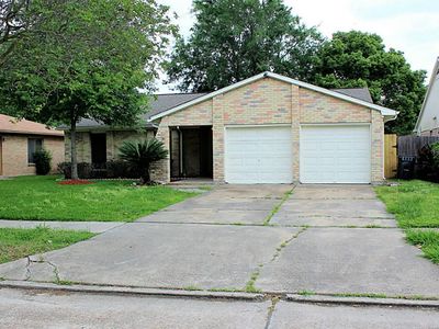 1306 Ashwood Dr, Sugar Land, TX, 77498