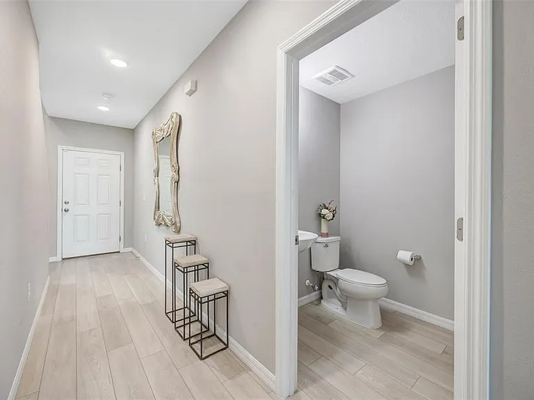 7571 Freesia Trce — Photo 24