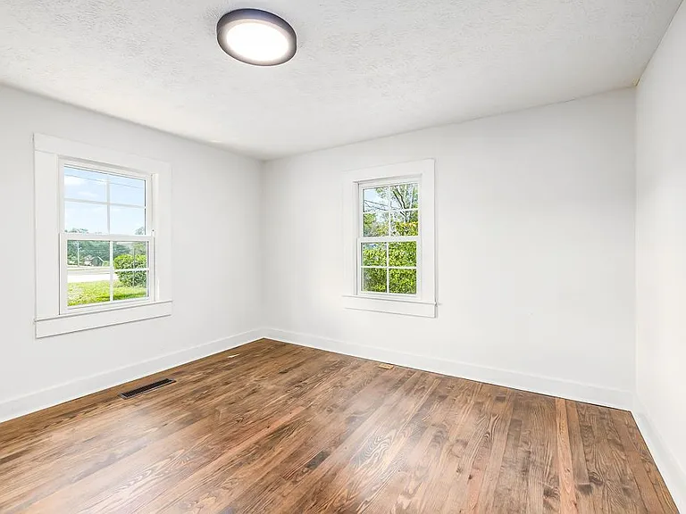 638 Vickery St — Photo 13