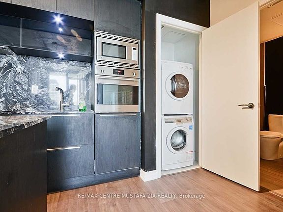 3rd image of 88 Blue Jays Way Unit 2501