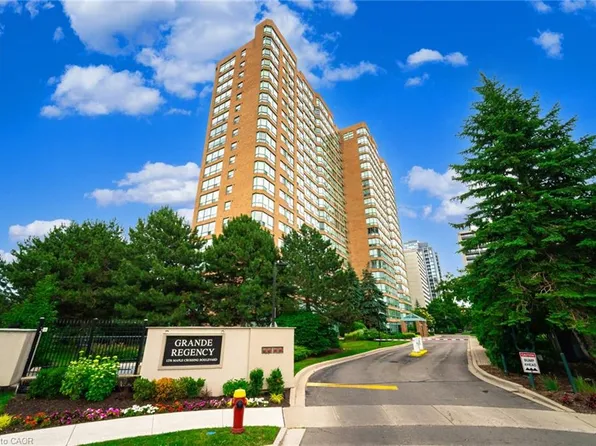 1276 Maple Crossing Blvd #1214, Burlington, ON L7S 2J9