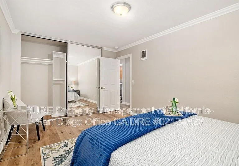 615 9th St #9 — Photo 15