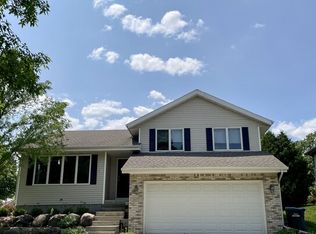 2657 Granite Cir, Fitchburg, WI 53711