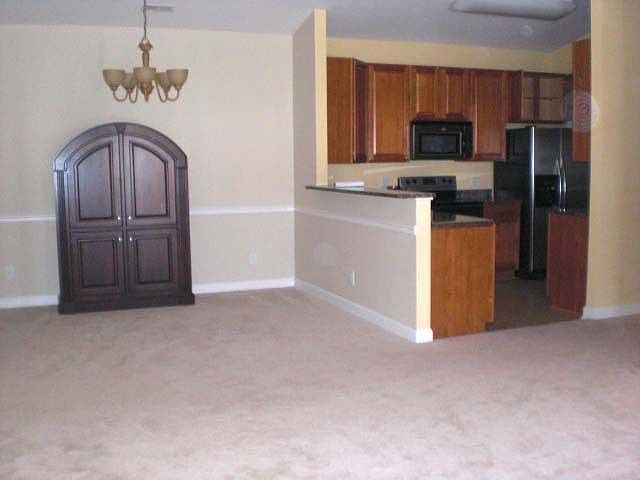 Dining room/kitchen