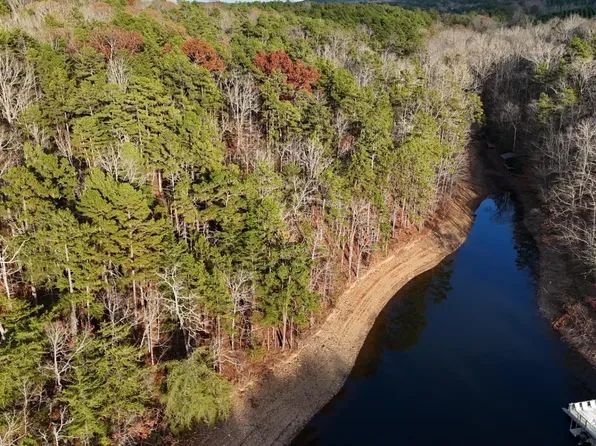 Ginhouse Point #41-42, Wedowee, AL 36278