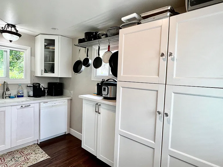 1426 Bath St #A — Photo 8