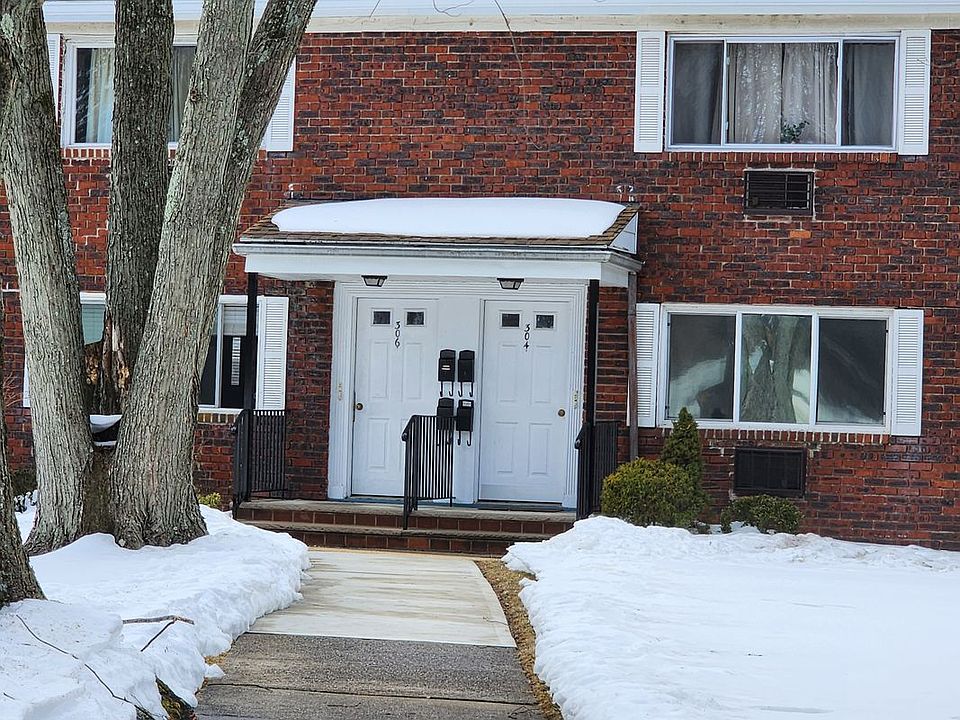 1st image of 304 South St #A