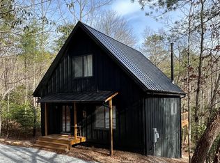 1252 Cardinal Rd, Brevard, NC 28712