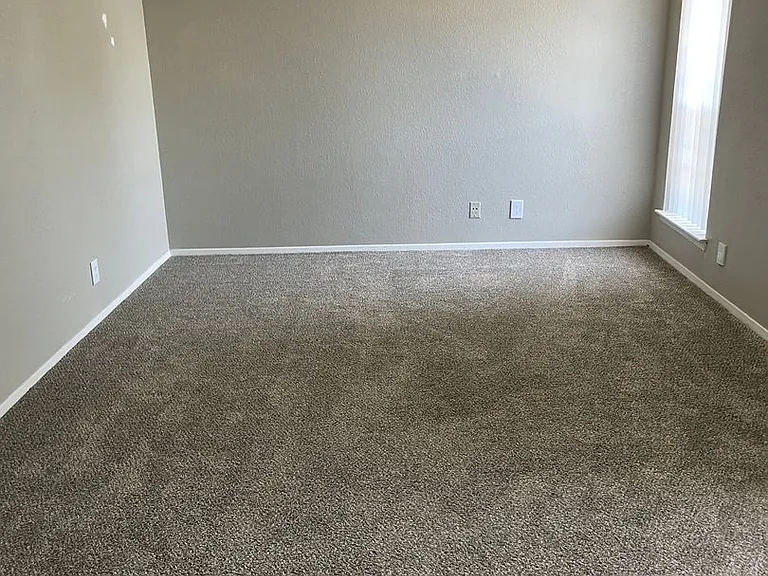 2417 E 55th Pl #22 — Photo 3