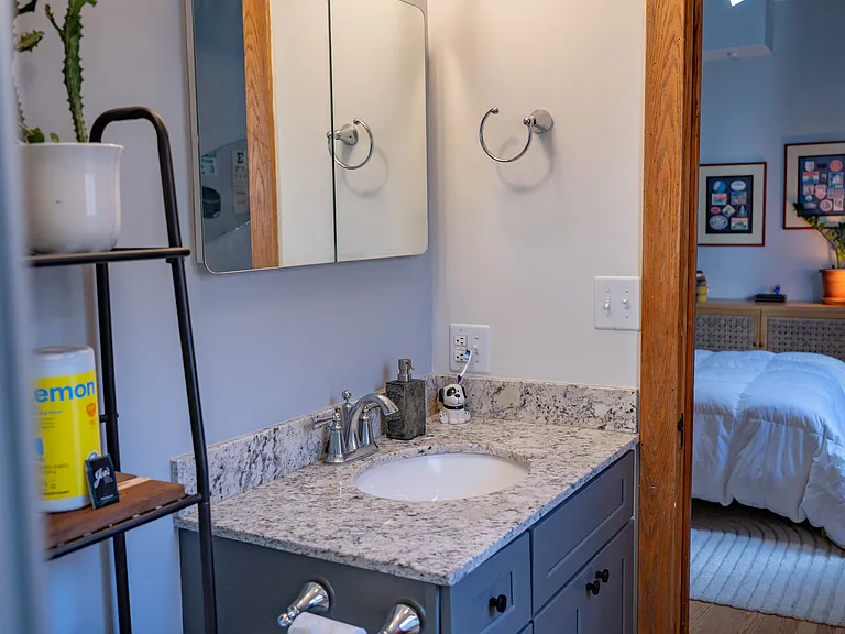 3131 N Clifton Ave #3F — Photo 12