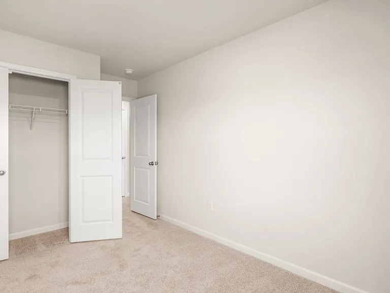 4332 Newland St — Photo 8