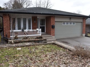 100 Biehn Dr, Kitchener, ON N2R1M5