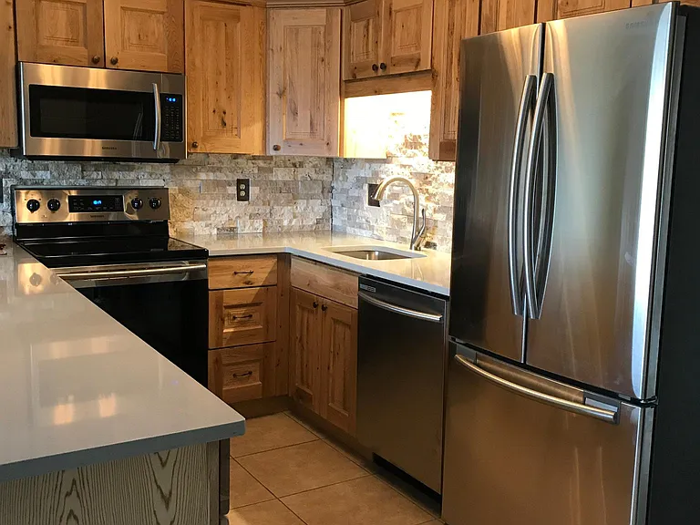 863 Straight Creek Dr — Photo 3