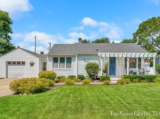 615 Summer St, Spring Lake, MI 49456