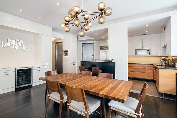 Sold by Town Residential | media 19