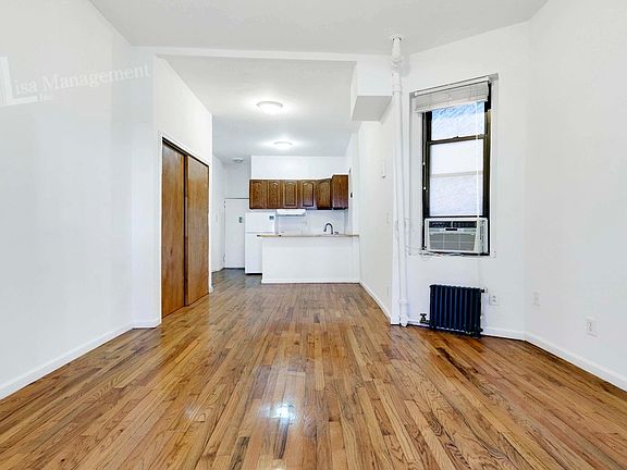 2nd image of 985 2nd Ave #D