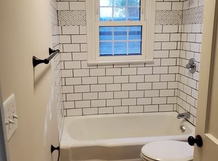 5618 Summit Ave, Browns Summit, NC 27214