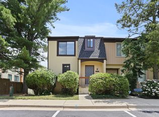 10667 Muirfield Dr, Rockville, MD 20854