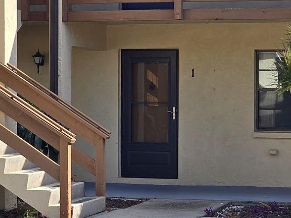 3rd image of 10 QUAILS RUN BOULEVARD #1