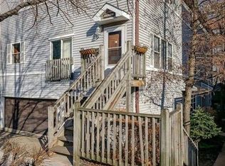 1613 S Newberry Ave, Chicago, IL 60608