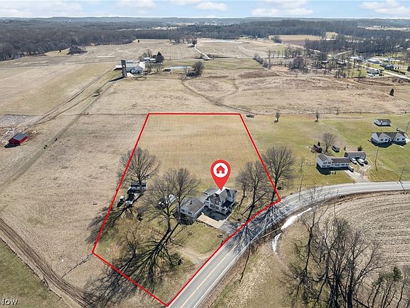 3rd image of 12450 Navarre Rd SW