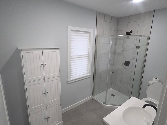 4th image of 20925 Ridgemont Rd