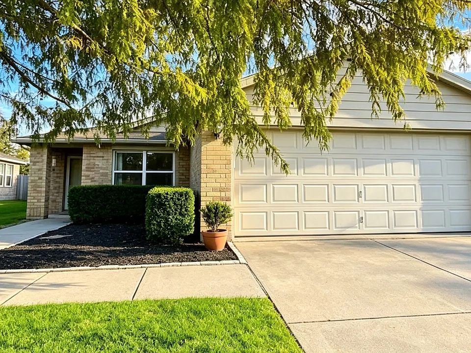2425 Gabriel Dr