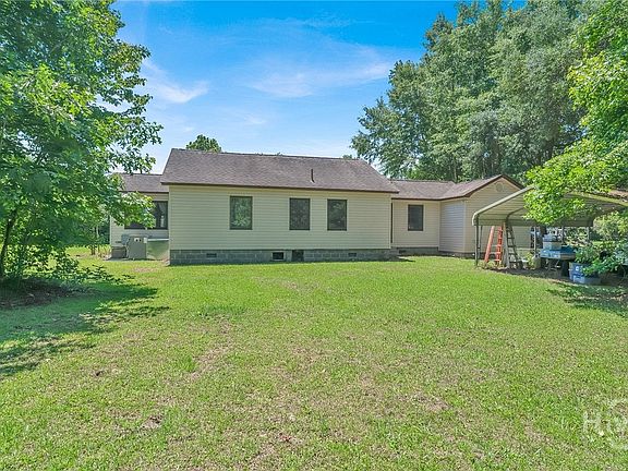 3rd image of 124 Vidalia Road
