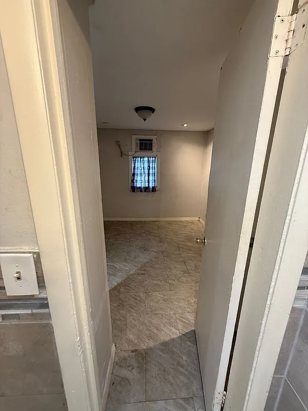329 Pine Ave — Photo 3