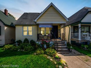 1739 7th St, Wyandotte, MI 48192