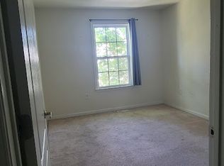 140 Main St, East Rutherford, NJ 07073