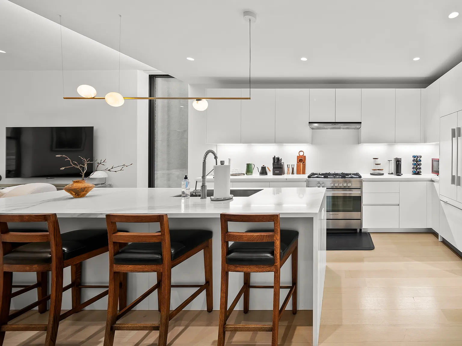 460 West 44th Street — Photo 3
