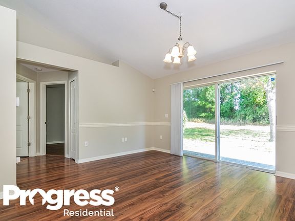 5th image of 3799 Rollingsford Cir