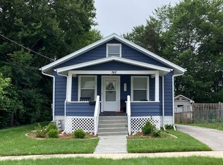 742 N May St, Aurora, IL 60506