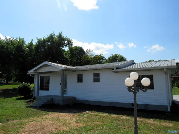 113 Rainbow Ave NW, Rainsville, AL 35986
