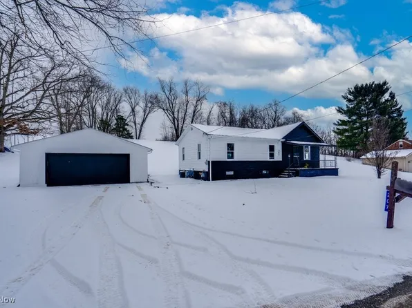 207 51st St SW, Canton, OH 44706