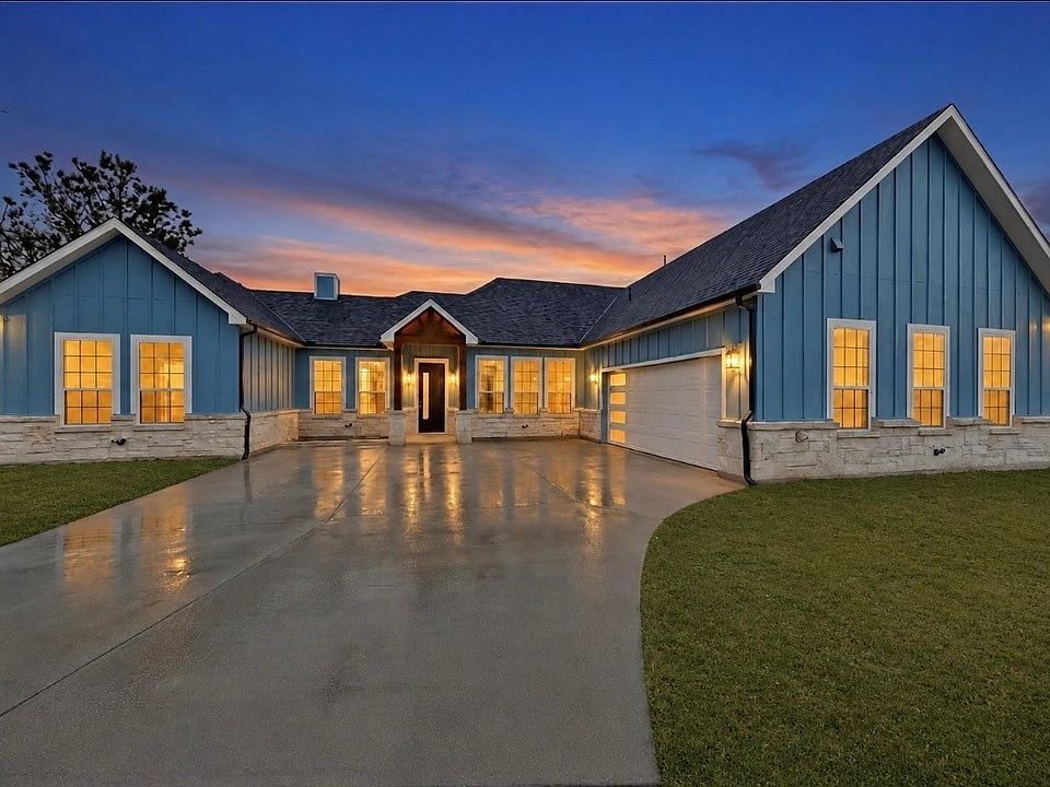 1st image of 335 Cross Tie Ranch Rd