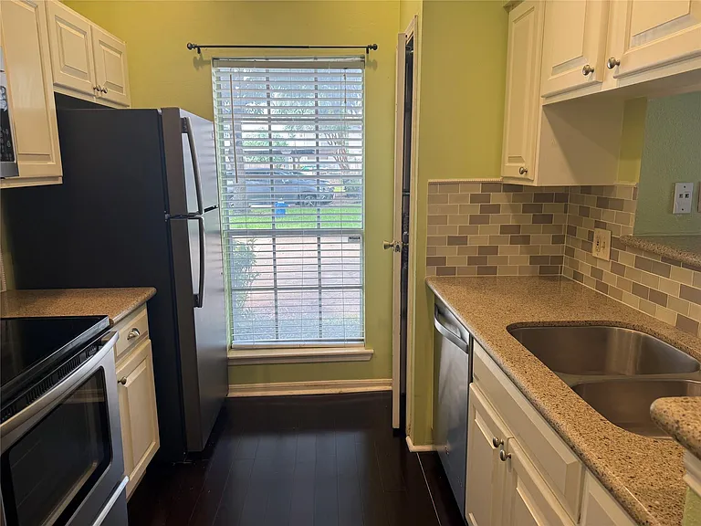 7575 Cambridge St #3301 — Photo 13